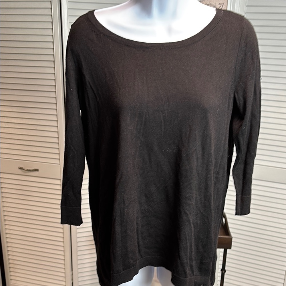 Women's Black Top